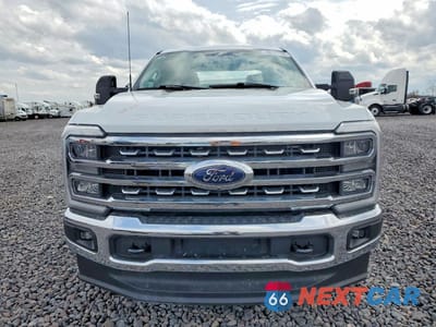 Piąte zdjęcie samochodu w środku: 2024 FORD F250 SUPER DUTY VIN:1FT8W2BN6REE63492 - miniatura