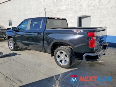 Drugie zdjęcie samochodu z przodu: 2020 CHEVROLET SILVERADO K1500 LT VIN:3GCUYDED9LG282166 - miniatura