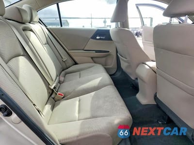Zdjęcie 10 z 13 samochodu: 2016 HONDA ACCORD LX VIN:1HGCR2F46GA174198 - miniatura