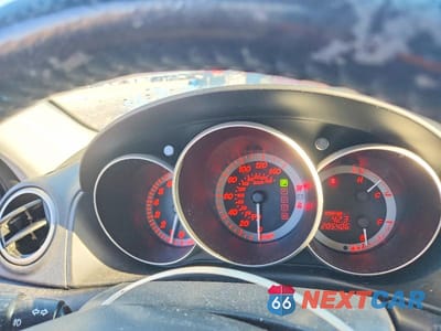 Zdjęcie 9 z 11 samochodu: 2008 MAZDA 3 HATCHBACK VIN:JM1BK344381144195 - miniatura