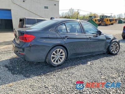 Trzecie zdjęcie samochodu z tyłu: 2017 BMW 320 XI VIN:WBA8E5G56HNU41985 - miniatura