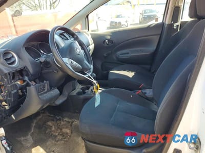 Zdjęcie 7 z 13 samochodu: 2015 NISSAN VERSA NOTE S PLUS VIN:3N1CE2CP9FL376214 - miniatura