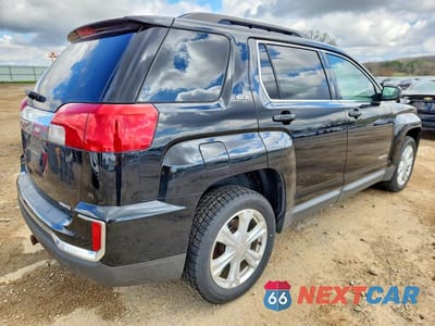 Trzecie zdjęcie samochodu z tyłu: 2017 GMC TERRAIN SLE VIN:2GKFLTEK5H6195890 - miniatura