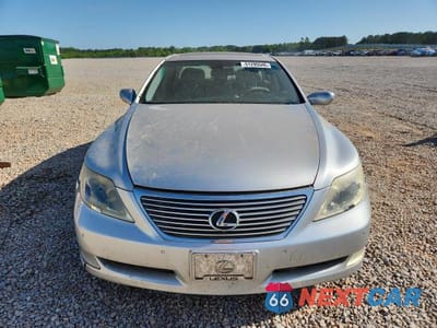 Piąte zdjęcie samochodu w środku: 2008 LEXUS LS 460 VIN:JTHBL46F685066004 - miniatura