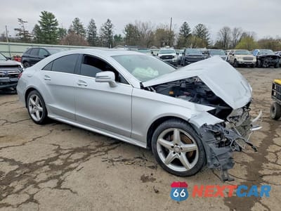 Czwarte zdjęcie samochodu z boku: 2015 MERCEDES-BENZ CLS 400 4MATIC VIN:WDDLJ6HBXFA144490 - miniatura