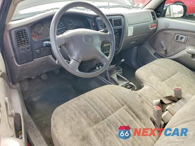 Zdjęcie 8 z 12 samochodu: 2004 TOYOTA TACOMA BASE VIN:5TENL42N64Z445331 - miniatura