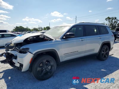 2023 JEEP GRAND CHEROKEE L LAREDO 1C4RJKAG0P8842070 - główne zdjęcie licytacji z USA - miniatura