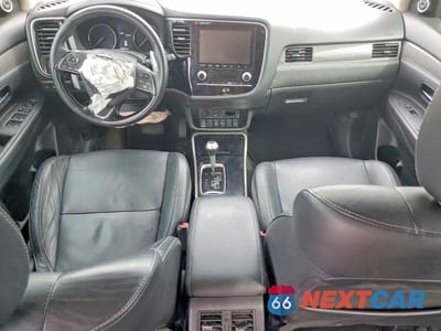 Zdjęcie 8 z 13 samochodu: 2020 MITSUBISHI OUTLANDER GT VIN:JA4JZ4AX4LZ016466 - miniatura
