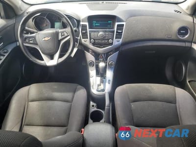 Zdjęcie 8 z 12 samochodu: 2014 CHEVROLET CRUZE LT VIN:1G1PC5SB2E7446840 - miniatura