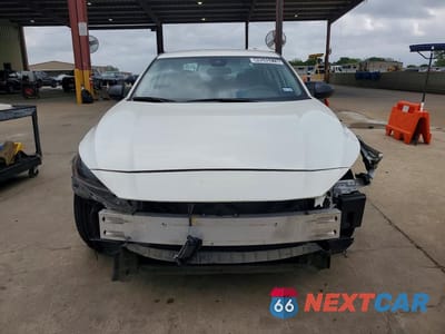 Piąte zdjęcie samochodu w środku: 2024 NISSAN ALTIMA S VIN:1N4BL4BV8RN417825 - miniatura