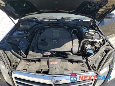 Zdjęcie 11 z 12 samochodu: 2012 MERCEDES-BENZ E 350 VIN:WDDHF5KB9CA572718 - miniatura