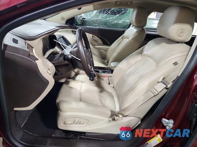 Zdjęcie 7 z 13 samochodu: 2016 BUICK LACROSSE VIN:1G4GC5G34GF192190 - miniatura