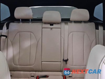 Zdjęcie 10 z 13 samochodu: 2019 BMW X3 SDRIVE30I VIN:5UXTR7C52KLF34056 - miniatura