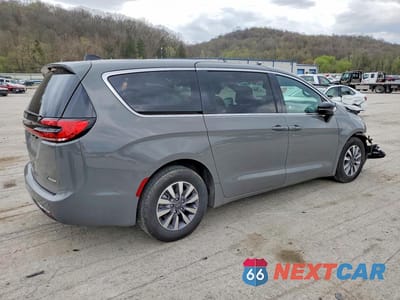 Trzecie zdjęcie samochodu z tyłu: 2025 CHRYSLER PACIFICA HYBRID SELECT VIN:2C4RC1S71SR567180 - miniatura