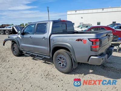 Drugie zdjęcie samochodu z przodu: 2025 NISSAN FRONTIER PRO-4X VIN:1N6ED1EK6SN621885 - miniatura