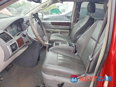 Zdjęcie 7 z 13 samochodu: 2010 CHRYSLER TOWN & COUNTRY TOURING VIN:2A4RR5D16AR141573 - miniatura