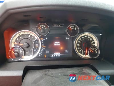 Zdjęcie 9 z 13 samochodu: 2014 RAM 2500 SLT VIN:3C6UR5DLXEG181630 - miniatura