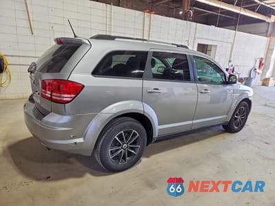 Trzecie zdjęcie samochodu z tyłu: 2018 DODGE JOURNEY SE VIN:3C4PDCAB2JT352747 - miniatura