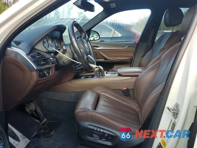 Zdjęcie 7 z 13 samochodu: 2017 BMW X5 XDRIVE35I VIN:5UXKR0C59H0V66559 - miniatura