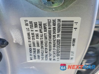 Zdjęcie 12 z 12 samochodu: 2013 HONDA CIVIC LX VIN:19XFB2F51DE243283 - miniatura