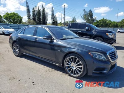 Czwarte zdjęcie samochodu z boku: 2016 MERCEDES-BENZ S 550E VIN:WDDUG6DB6GA253720 - miniatura