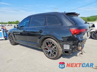 Drugie zdjęcie samochodu z przodu: 2024 AUDI Q7 PRESTIGE S-LINE VIN:WA1WXBF76RD009078 - miniatura