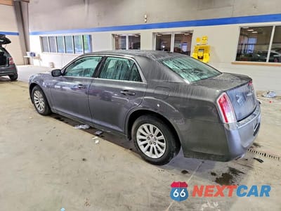 Drugie zdjęcie samochodu z przodu: 2013 CHRYSLER 300 VIN:2C3CCAAG8DH710078 - miniatura