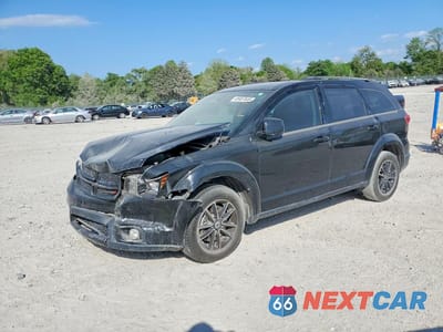 2019 DODGE JOURNEY SE 3C4PDCBG1KT750768 - główne zdjęcie licytacji z USA - miniatura