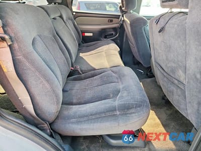 Zdjęcie 11 z 13 samochodu: 2002 CHEVROLET TAHOE C1500 VIN:1GNEC13V02R272838 - miniatura