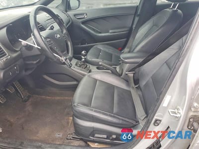 Zdjęcie 7 z 12 samochodu: 2015 KIA FORTE SX VIN:KNAFZ5A36F5285902 - miniatura