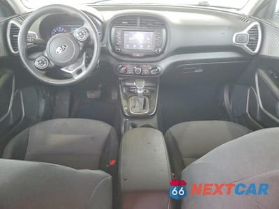 Zdjęcie 8 z 12 samochodu: 2021 KIA SOUL LX VIN:KNDJ23AU0M7766924 - miniatura