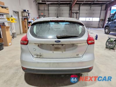 Zdjęcie 6 z 12 samochodu: 2015 FORD FOCUS VIN:1FADP3K28FL304087 - miniatura