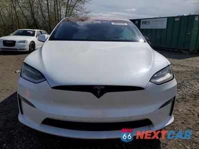 Piąte zdjęcie samochodu w środku: 2022 TESLA MODEL X VIN:7SAXCDE56NF351556 - miniatura