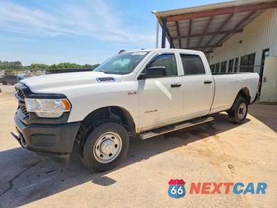 2019 RAM 2500 TRADESMAN 3C6UR5HJ0KG604235 - główne zdjęcie licytacji z USA - miniatura