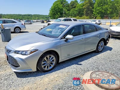 2022 TOYOTA AVALON XLE 4T1JZ1FB8NU081687 - główne zdjęcie licytacji z USA - miniatura