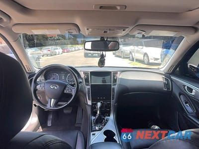 Zdjęcie 9 z 10 samochodu: 2015 INFINITI Q50 PREMIUM VIN:JN1BV7AP6FM346427 - miniatura