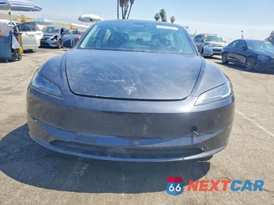 Piąte zdjęcie samochodu w środku: 2025 TESLA MODEL 3 VIN:5YJ3E1EA7SF890930 - miniatura