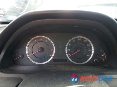 Zdjęcie 9 z 12 samochodu: 2010 HONDA ACCORD EXL VIN:1HGCP2F89AA135878 - miniatura