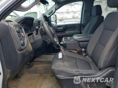 Zdjęcie 7 z 12 samochodu: 2022 CHEVROLET SILVERADO K3500 LT VIN:1GC4YTEY0NF302693 - miniatura