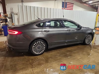 Trzecie zdjęcie samochodu z tyłu: 2017 FORD FUSION SE VIN:3FA6P0H96HR111887 - miniatura