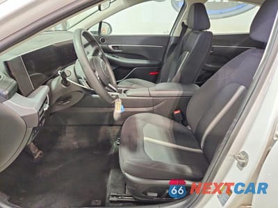 Zdjęcie 7 z 12 samochodu: 2025 HYUNDAI SONATA SEL VIN:KMHL64JA7SA428473 - miniatura