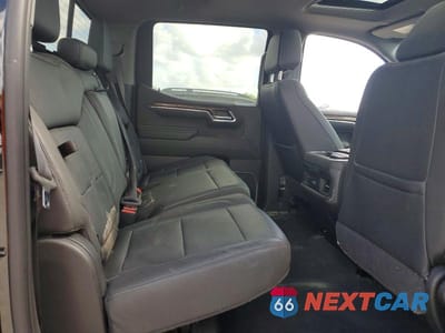 Zdjęcie 10 z 12 samochodu: 2022 CHEVROLET SILVERADO K1500 LT TRAIL BOSS VIN:3GCUDFET4NG567102 - miniatura