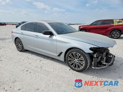 Czwarte zdjęcie samochodu z boku: 2017 BMW 540 XI VIN:WBAJE7C38HG890980 - miniatura