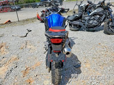 Czwarte zdjęcie samochodu z boku: 2024 BMW F800 GS VIN:WB10K5300R6J55478 - miniatura