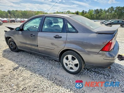 Drugie zdjęcie samochodu z przodu: 2005 FORD FOCUS ZX4 VIN:1FAFP34NX5W269176 - miniatura