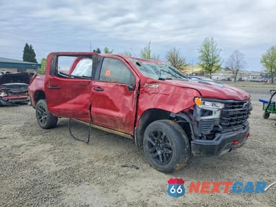 Czwarte zdjęcie samochodu z boku: 2025 CHEVROLET SILVERADO K1500 LT TRAIL BOSS VIN:3GCUKFE85SG126558 - miniatura