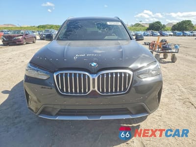 Piąte zdjęcie samochodu w środku: 2024 BMW X3 XDRIVE30I VIN:5UX53DP09R9V39251 - miniatura