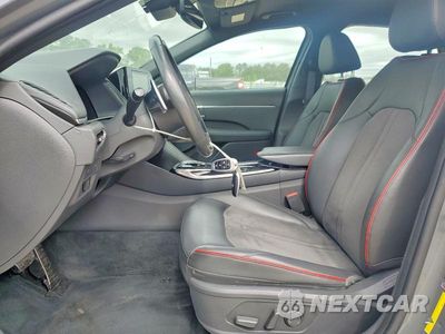 Zdjęcie 7 z 13 samochodu: 2020 HYUNDAI SONATA SEL PLUS VIN:5NPEJ4J27LH016228 - miniatura
