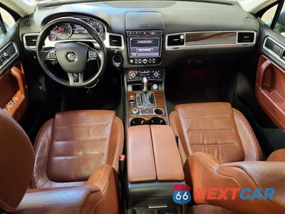 Zdjęcie 8 z 13 samochodu: 2016 VOLKSWAGEN TOUAREG SPORT VIN:WVGEF9BP8GD012463 - miniatura