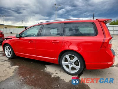 Drugie zdjęcie samochodu z przodu: 2010 VOLVO V70 3.2 VIN:YV1982BW5A1123618 - miniatura